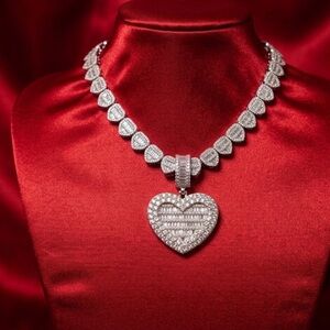 Cuban Heart Necklace Locket 16inch